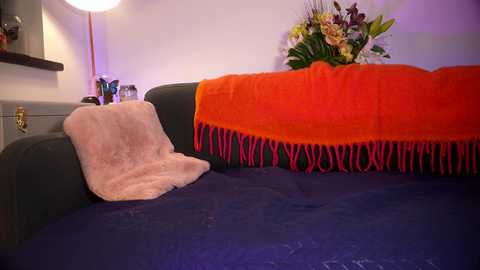 littlee33 @ chaturbate on 20251103