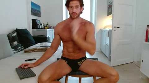 alphahung23 @ chaturbate on 20251104