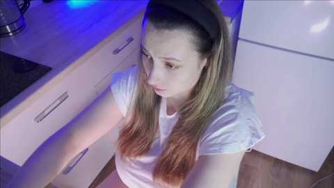 aveksmr @ chaturbate on 20251104