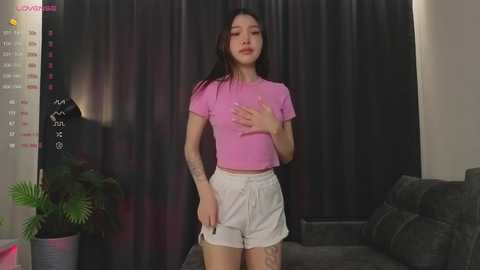 loney__tunes @ chaturbate on 20251104