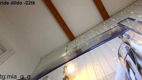 mia_g_ @ chaturbate on 20251104