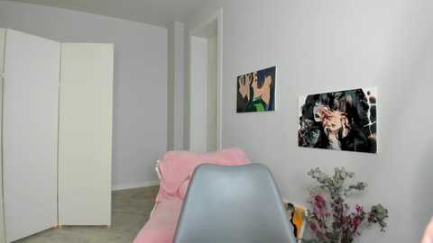 red_mok @ chaturbate on 20251104