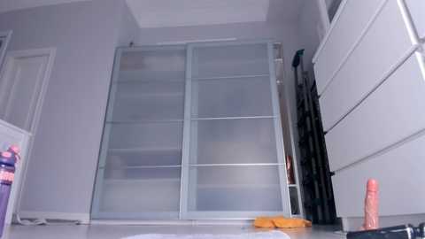 sassynova @ chaturbate on 20251104