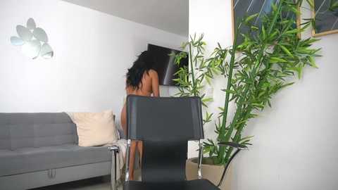 canelasungirl @ chaturbate on 20251105