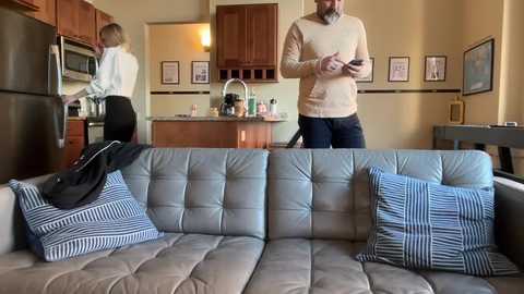 officiallyonlytams @ chaturbate on 20251105