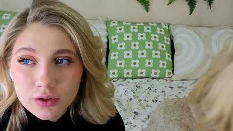 pinkadele @ chaturbate on 20251105