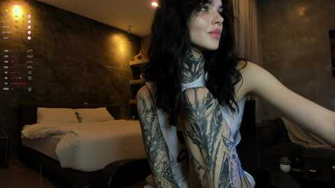 uwu_eva @ chaturbate on 20251105