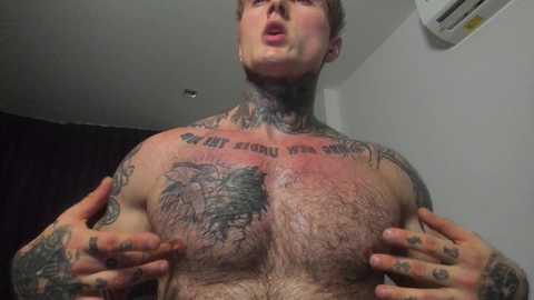 andy_hunk @ chaturbate on 20251106