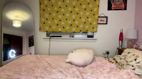 cheekykatx @ chaturbate on 20251106