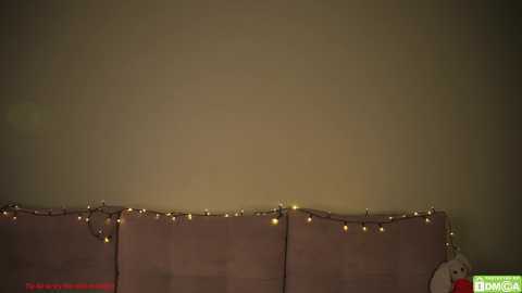 kusssecka @ chaturbate on 20251106