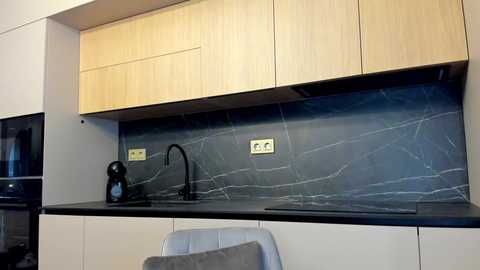 devyale @ chaturbate on 20251107