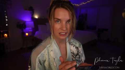 phoenix_taylor @ chaturbate on 20251107