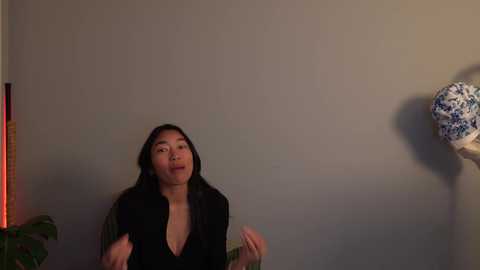 littlemiss_kira @ chaturbate on 20251109