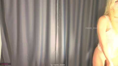 naive_love @ chaturbate on 20251109