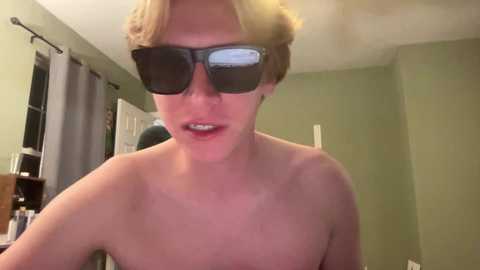 gavinnumbers @ chaturbate on 20251110