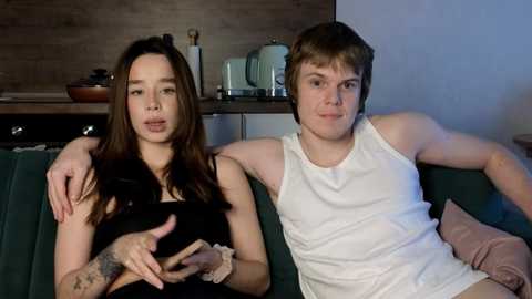 holdonbitch @ chaturbate on 20251110