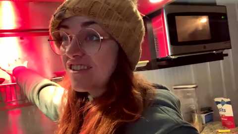 intothewoodswego @ chaturbate on 20251110