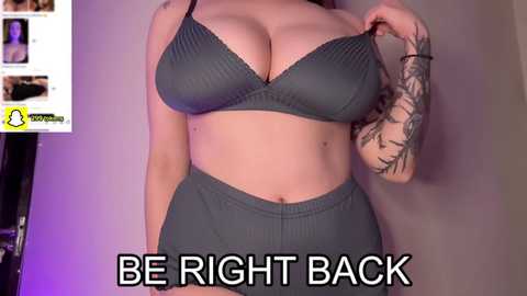 joliejoy @ chaturbate on 20251110