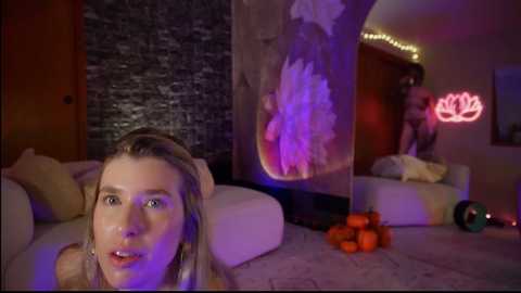 lucy_gooosey @ chaturbate on 20251110