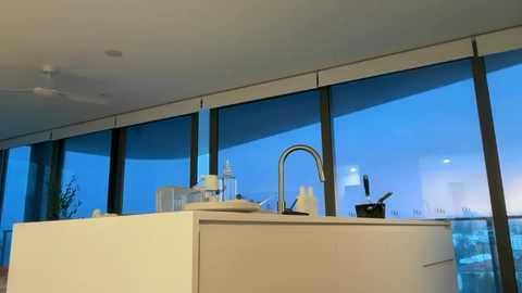 oliviabrookess @ chaturbate on 20251110