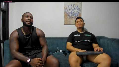 straight__friends @ chaturbate on 20251110