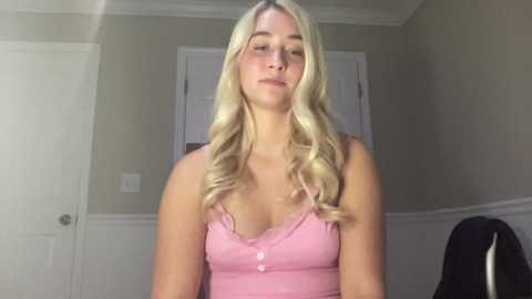 irispink1 @ chaturbate on 20251111