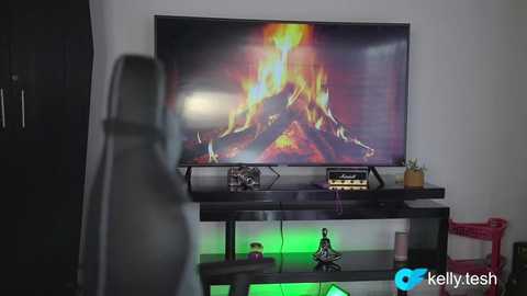 kellytesh @ chaturbate on 20251111