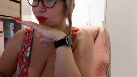 schoolteach @ chaturbate on 20251111