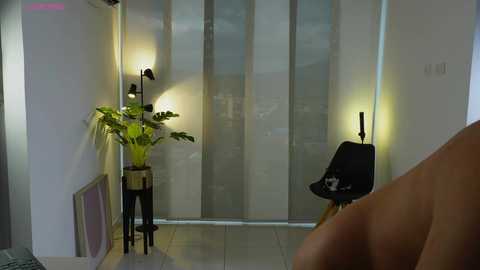 timmyshy @ chaturbate on 20251111