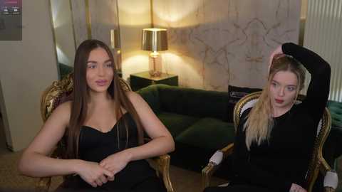 bright_diamonds_054 @ chaturbate on 20251112