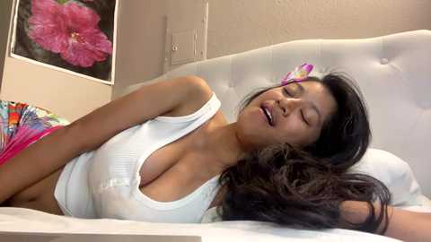 hawaiigirl_ @ chaturbate on 20251112