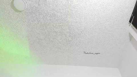 katestone_again @ chaturbate on 20251112