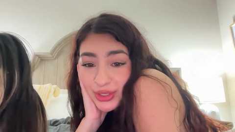 livhart @ chaturbate on 20251112