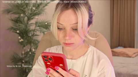 mia_milagros @ chaturbate on 20251112