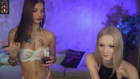 bright_diamonds_054 @ chaturbate on 20251113