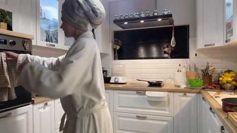 laurenbrite @ chaturbate on 20251113