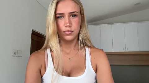 livslifee @ chaturbate on 20251113