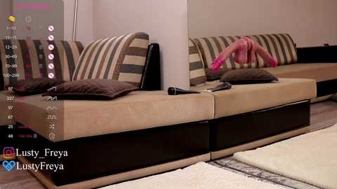 lusty_freya @ chaturbate on 20251113
