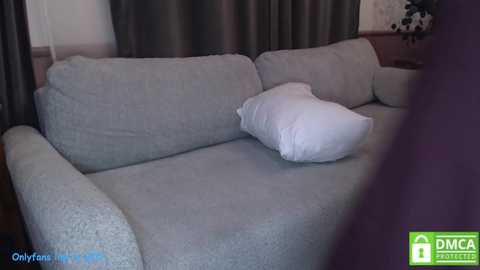 marylou2000 @ chaturbate on 20251113