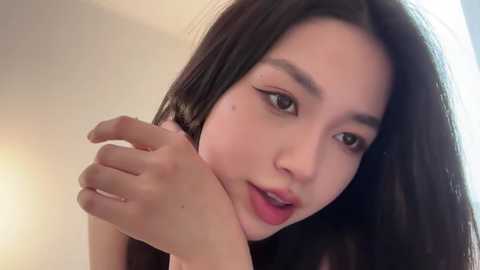 yourlittlesunrise_ @ chaturbate on 20251113