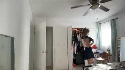 little_lies @ chaturbate on 20251114