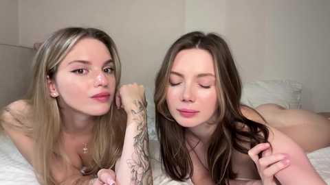 love_machine_ @ chaturbate on 20251114