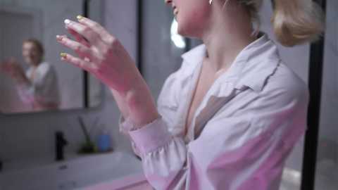 gin_yoon @ chaturbate on 20251115