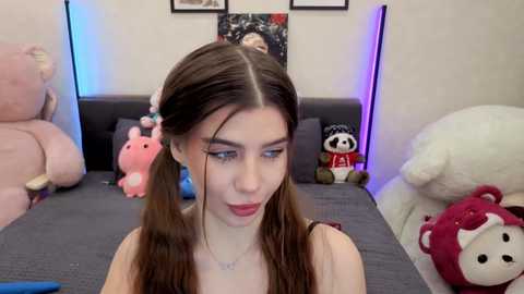 jenie_fire @ chaturbate on 20251115