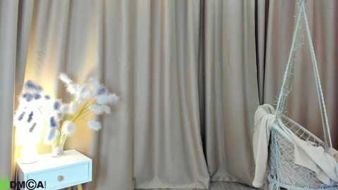 lesya_flin @ chaturbate on 20251115