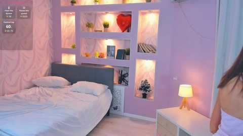 candy_flo @ chaturbate on 20251117