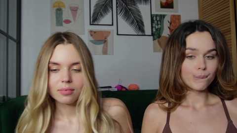 corni__ @ chaturbate on 20251117