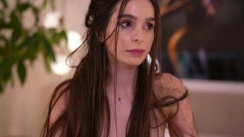 dovia @ chaturbate on 20251117