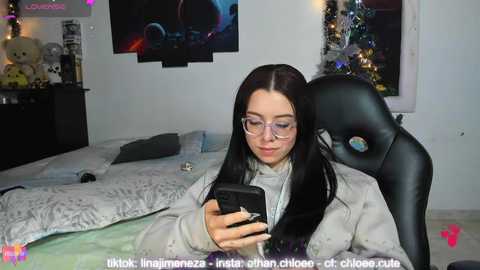 ethan_chloee @ chaturbate on 20251117