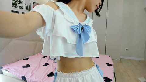 jamiennyam @ chaturbate on 20251117